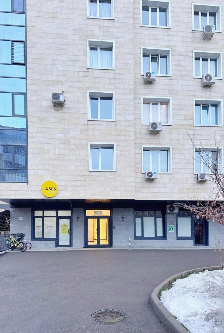 Modern Apartment In Golden Square Almaty Exterior foto